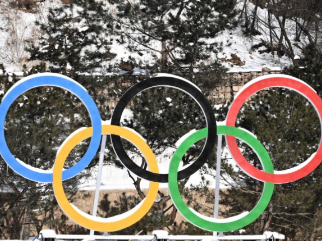 International Olympic Committee Recommends Barring Russia, Belarus from Competitions